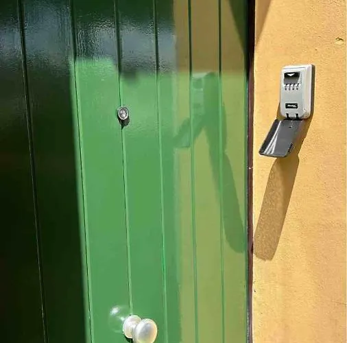 Apartment Corticella 1 *