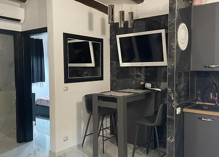 Corticella 1 Apartment *