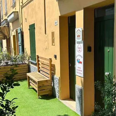 Corticella 1 Apartment Bologna